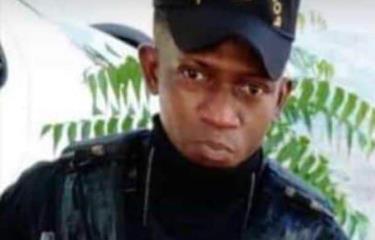 Matan sargento mayor de la Policía durante persecución a sospechosos en Los Mina