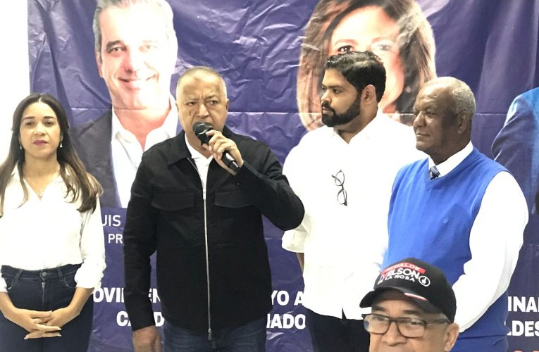 Candidatos del PRM Nelson de la Rosa exhorta canalizar votos para las victorias el 18 de febrero y el 19 de mayo