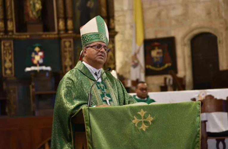 Arquidiócesis niega conocer supuesta investigación contra Benito Ángeles por presunto abuso