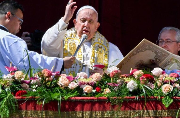 El Papa alerta contra los «vientos de la guerra» sobre Europa en su mensaje de Pascua