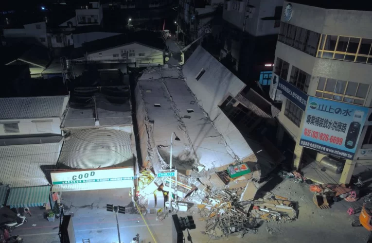 Sismo de magnitud 7.5 sacude a Taiwán y prende las alertas de tsunami en la zona
